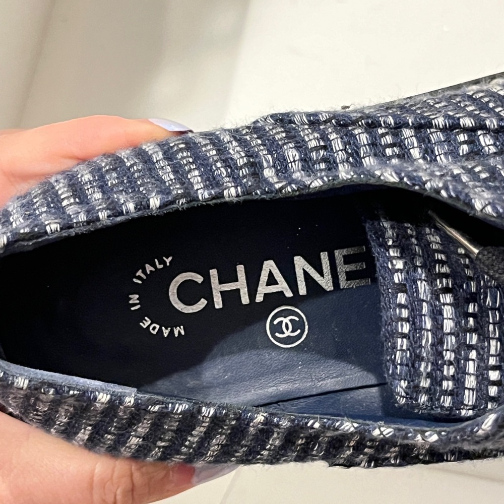 Chanel pearl shoes - Picture 5 of 13